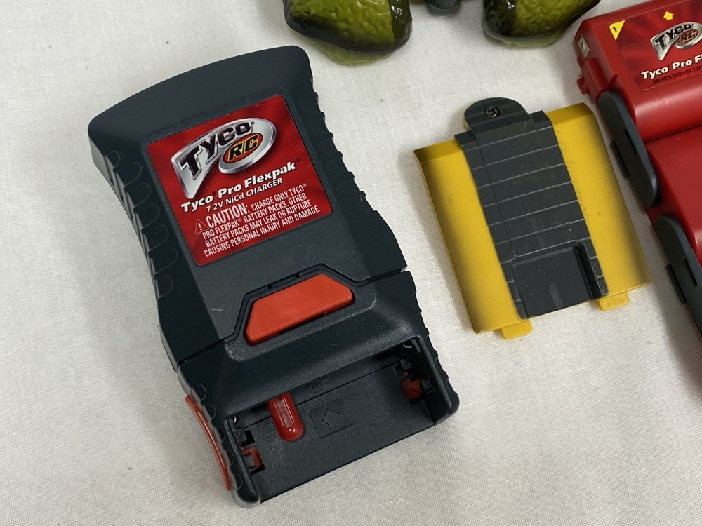 TESTED* Tyco Shell Shocker RC Remote Control Toy Controller Battery Charger COMP