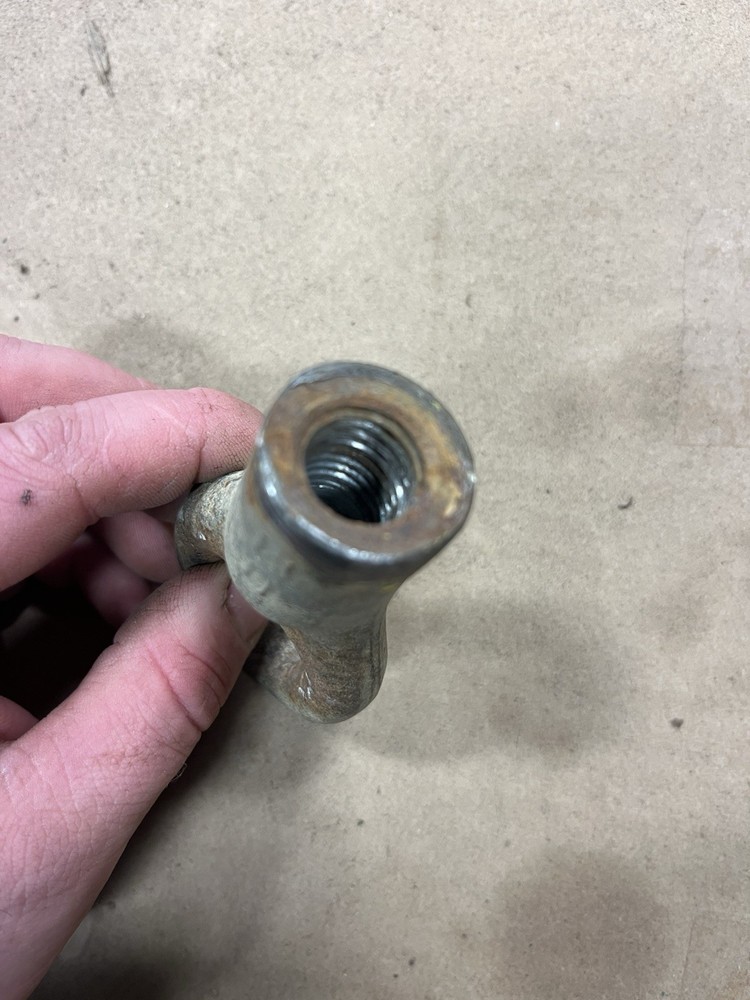 5/8 Tractor Dual Eye Nut