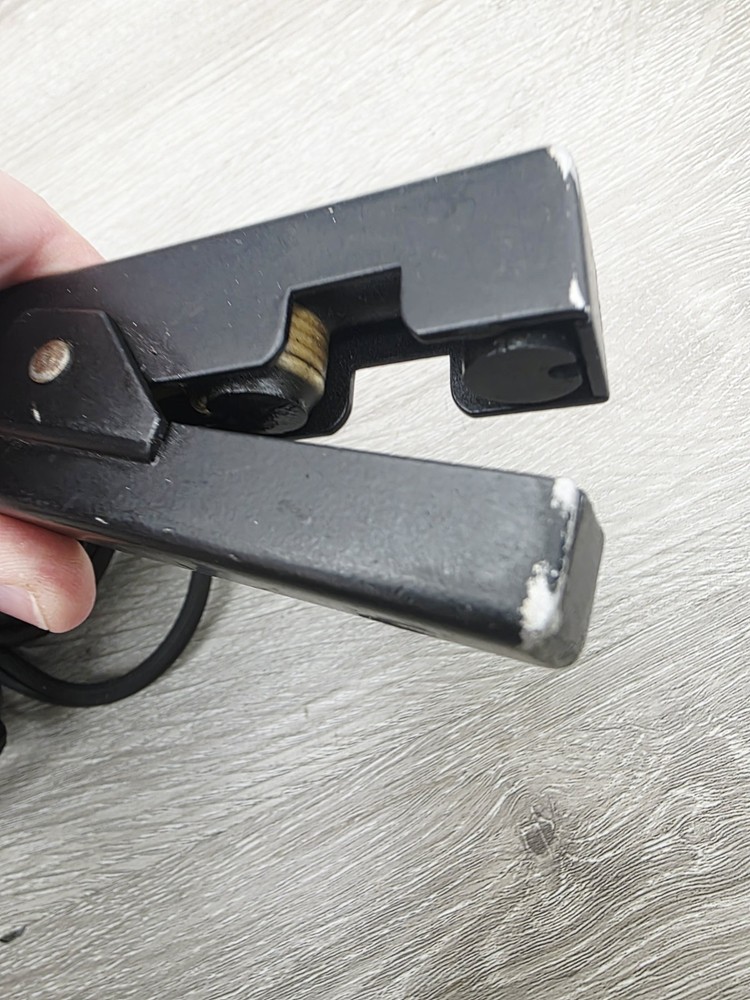 Mac Tools TL82 Inductive Timing Light Automotive Red