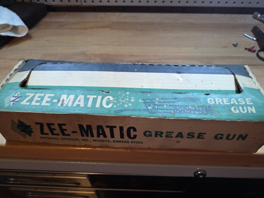 Zee-matic Grease Gun