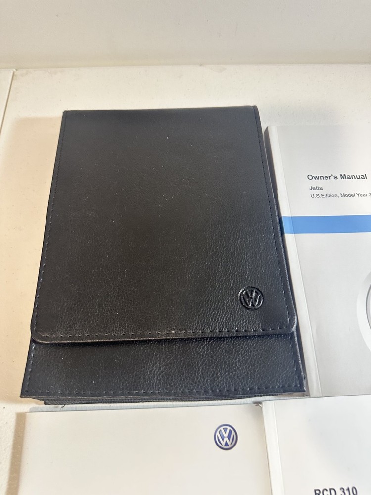 Volkswagen Jetta Owner's Manual Set