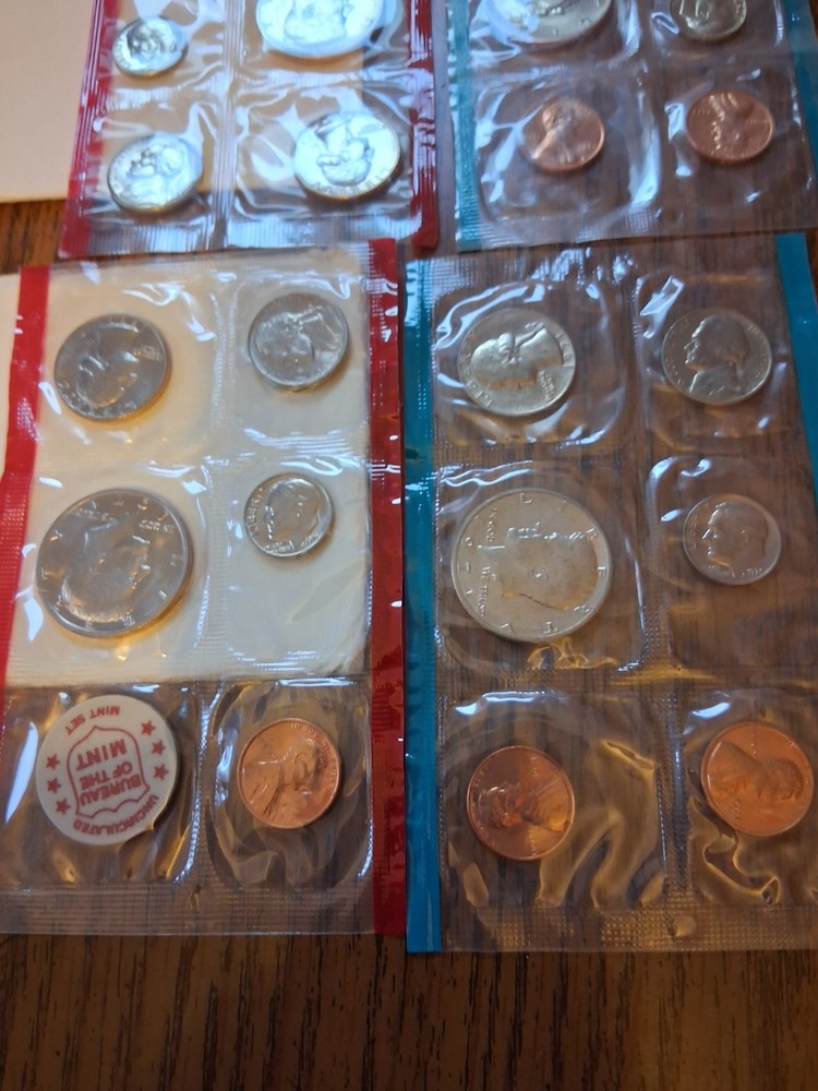(2) 1971 & 1972 P&D US Mint Sets