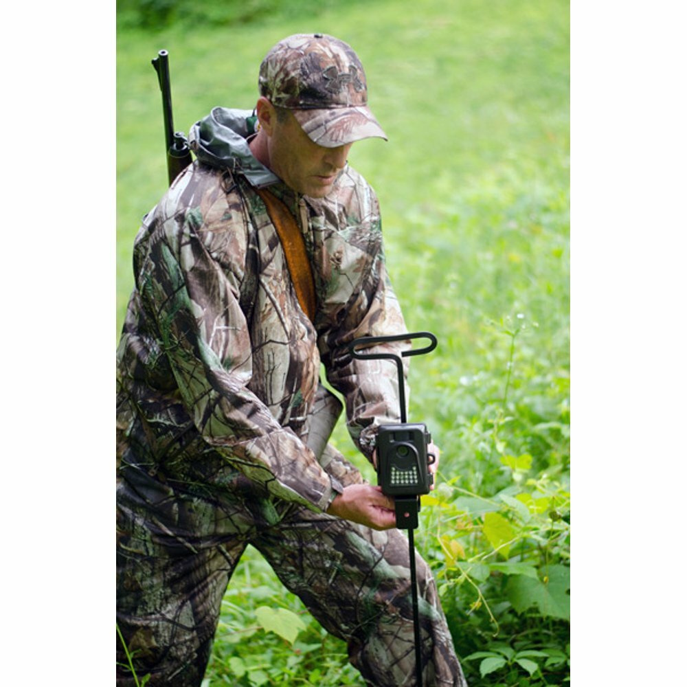GROUND AUGER TRAIL CAM POLE