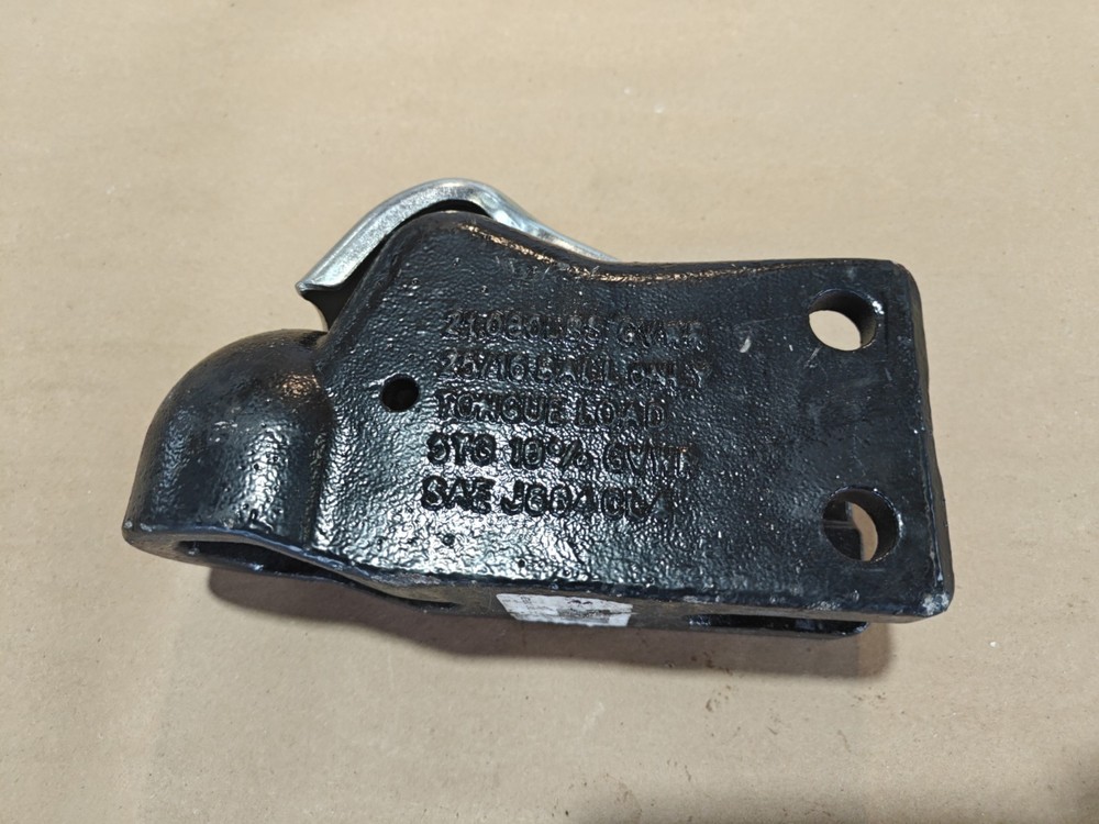 Demco 2-5/16" EZ-Latch Channel Cast Coupler (15791-81)