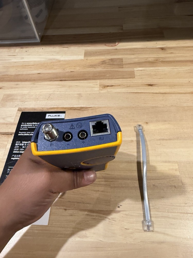 FLUKE INTELLITONE PRO 200 LAN TONER / SHIPS FAST (TESTED)