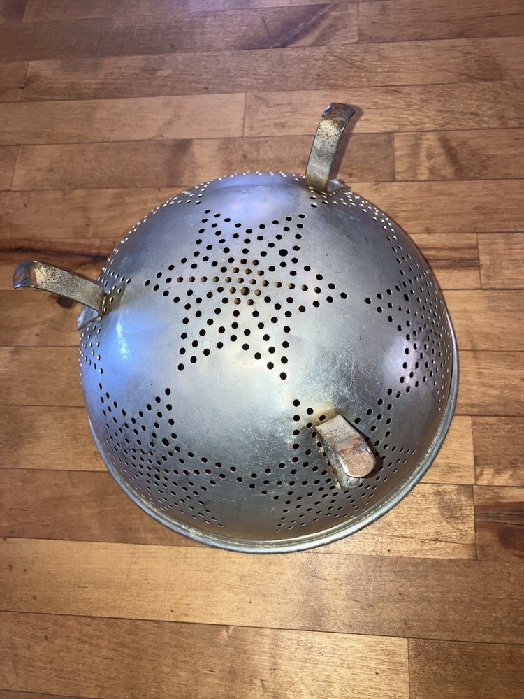 Vintage Aluminum Strainer Star Pattern 9 Inches