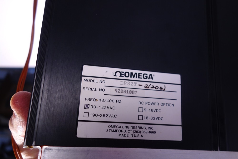 Omega Engineering DP82T 2(206) ALM Digital Temperature Meter Working