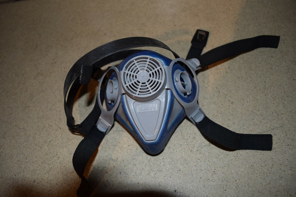MSA RESPIRATOR MASK - SMALL (E5)
