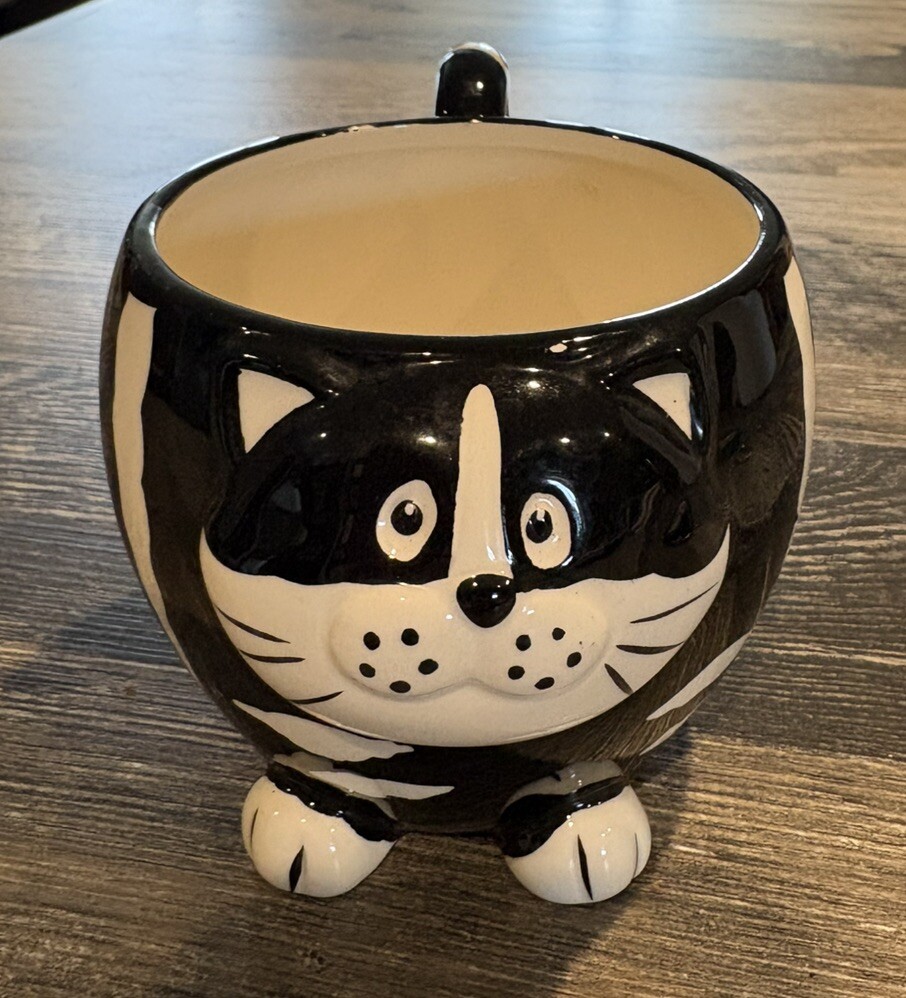 Black & White Striped Cat Ceramic Mug-7"x4"