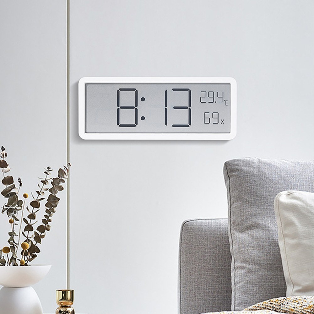 Automatic Adjustment Digital Wall Clock Battery Powered Clock Home Office Clock