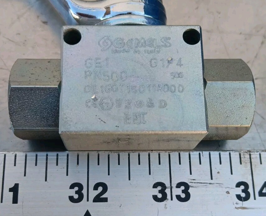 CNH 84223318 Hydraulic Valve