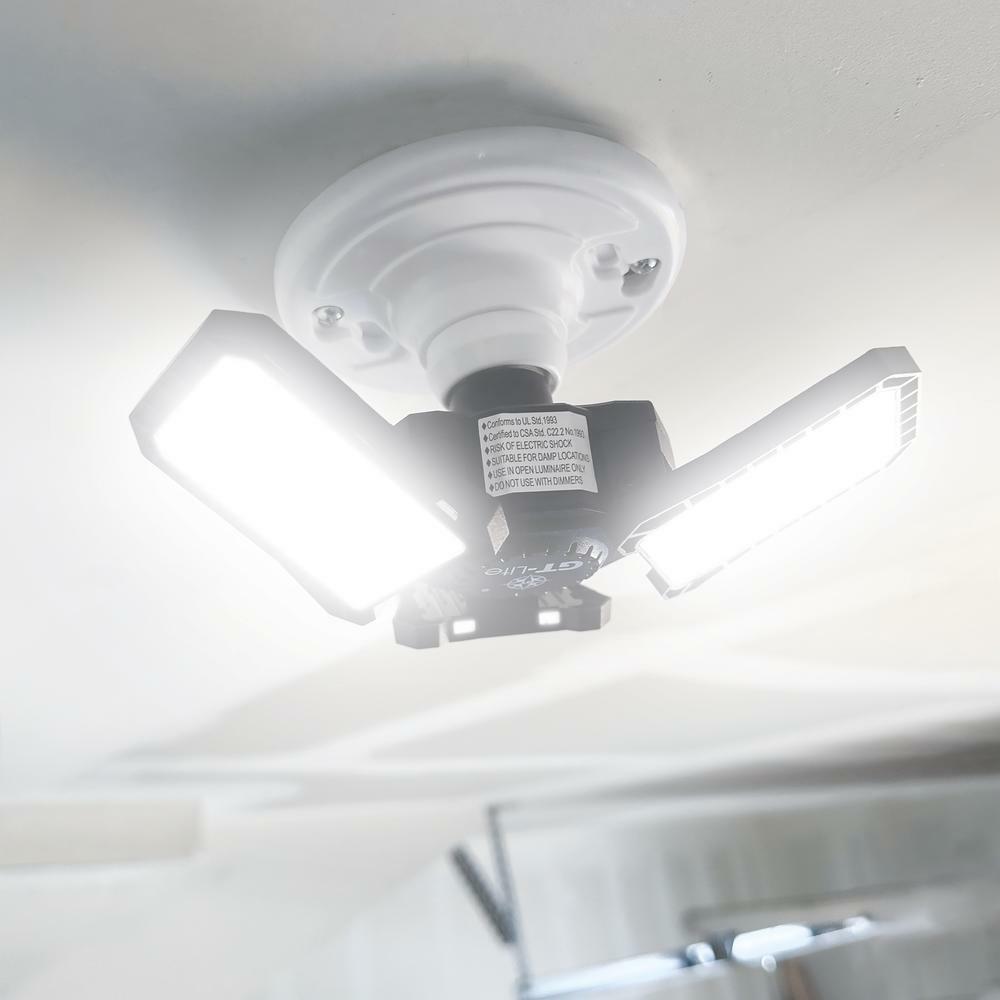 GT-Lite 3000 Lumen 3-Panel Adjustable Daylight 5000K LED Light Bulb 30,000 Hour