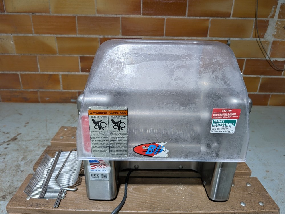Biro Model PRO-9SD Standard Duty Meat Tenderizer Cube Steak Machine