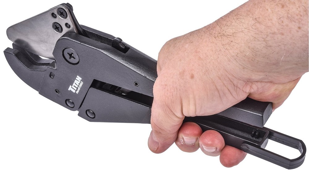 JEGS 80589 Ratcheting Hose Cutter