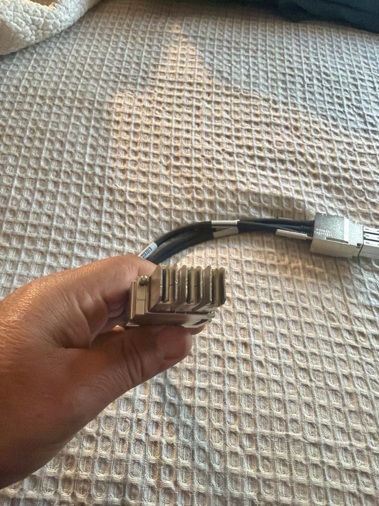 Lot of 2 Cisco STACK-T1-50CM 800-40403-01 StackWise Stacking Cable 0.5M OEM