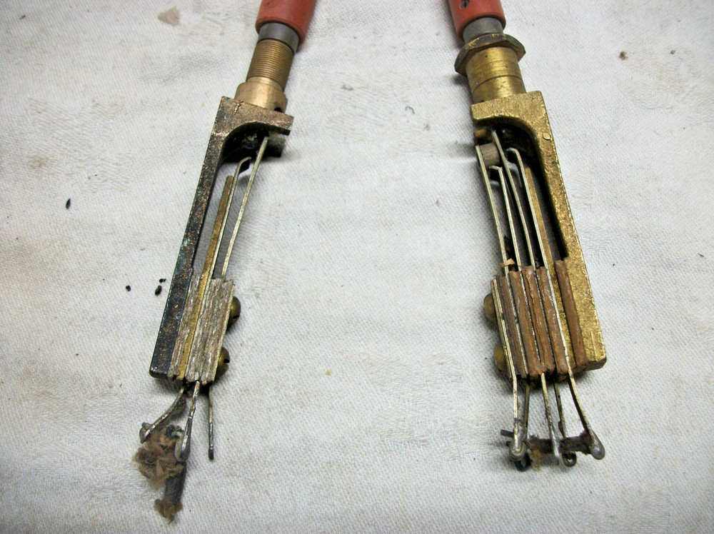 Two switchboard jacks with jumper cord