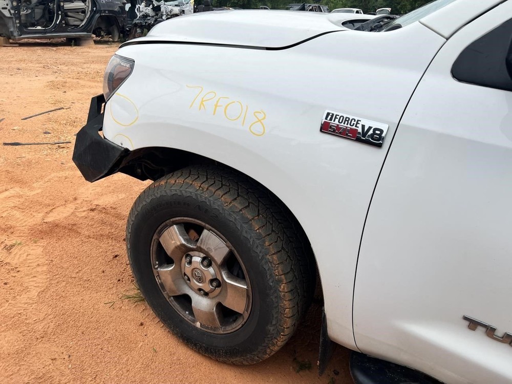 Engine ECM Electronic Control Module Right Hand Dash 5.7L Fits 10 TUNDRA