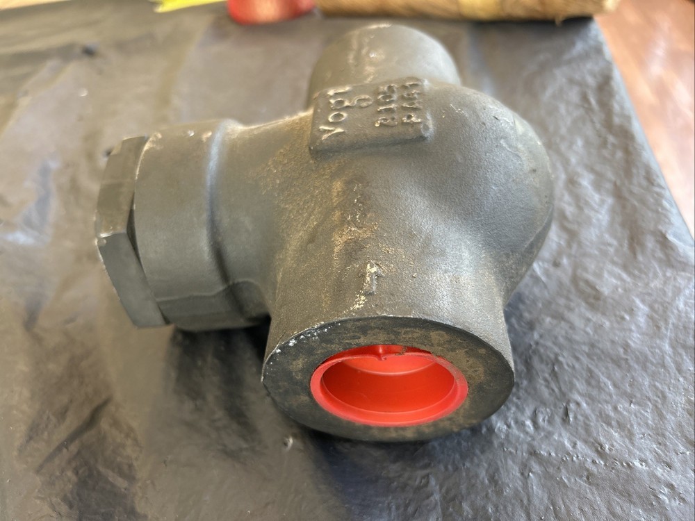 1 1/2" VOGT FLOWSERVE 2191 CHECK VALVE THREADED A105 NEW
