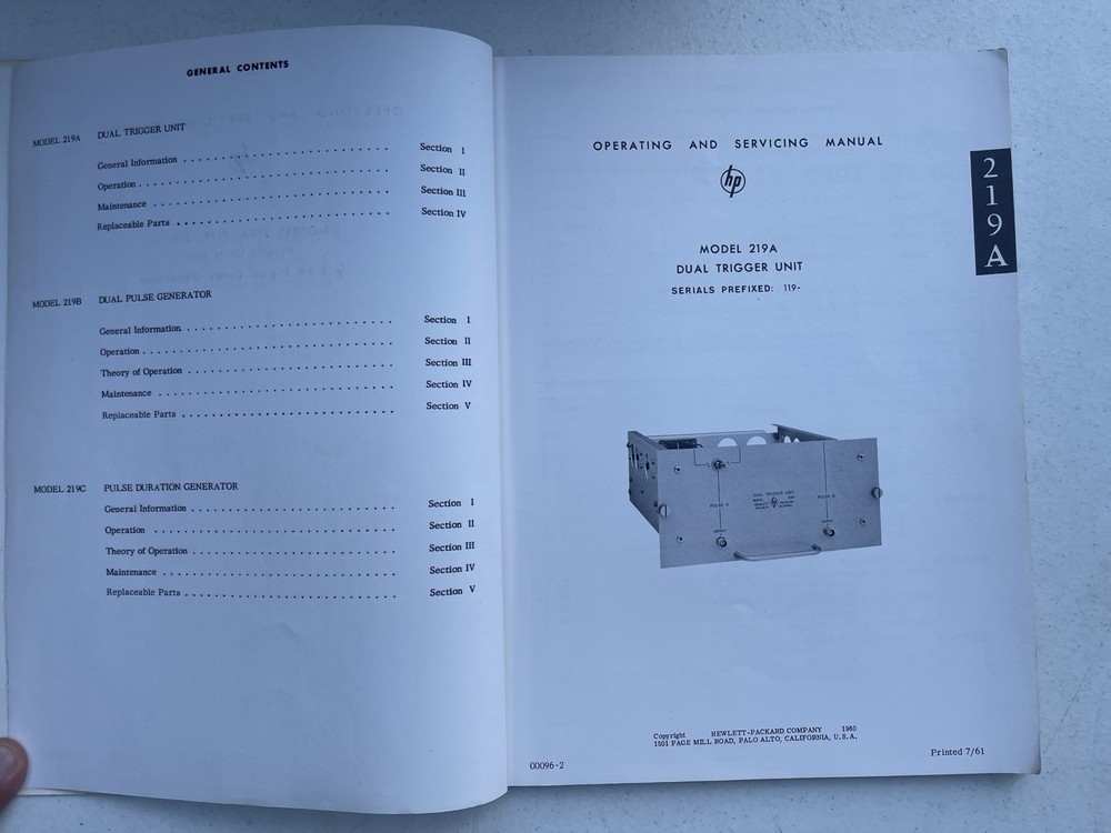 HP 219A/B/C Digital Delay Plug-In Units Operating & Servicing Manual