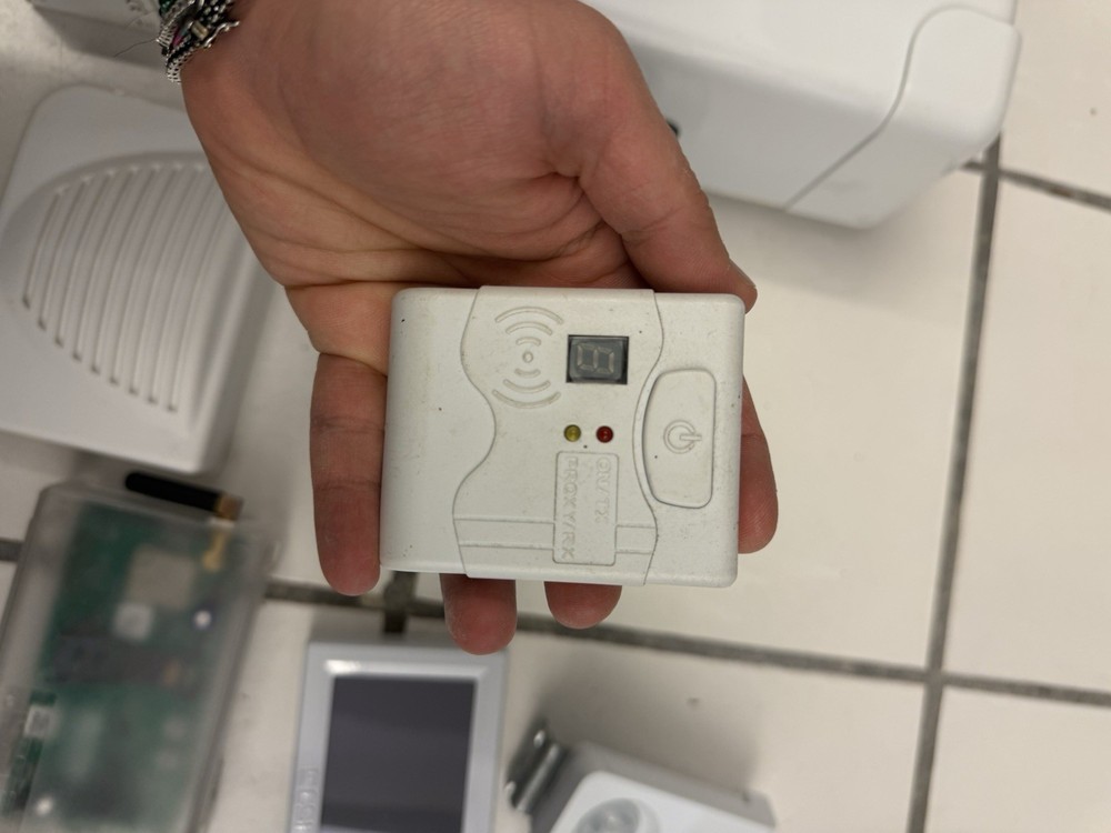 CSI INFINITE CP24 Alarm Center Complete Works With Additional Objects