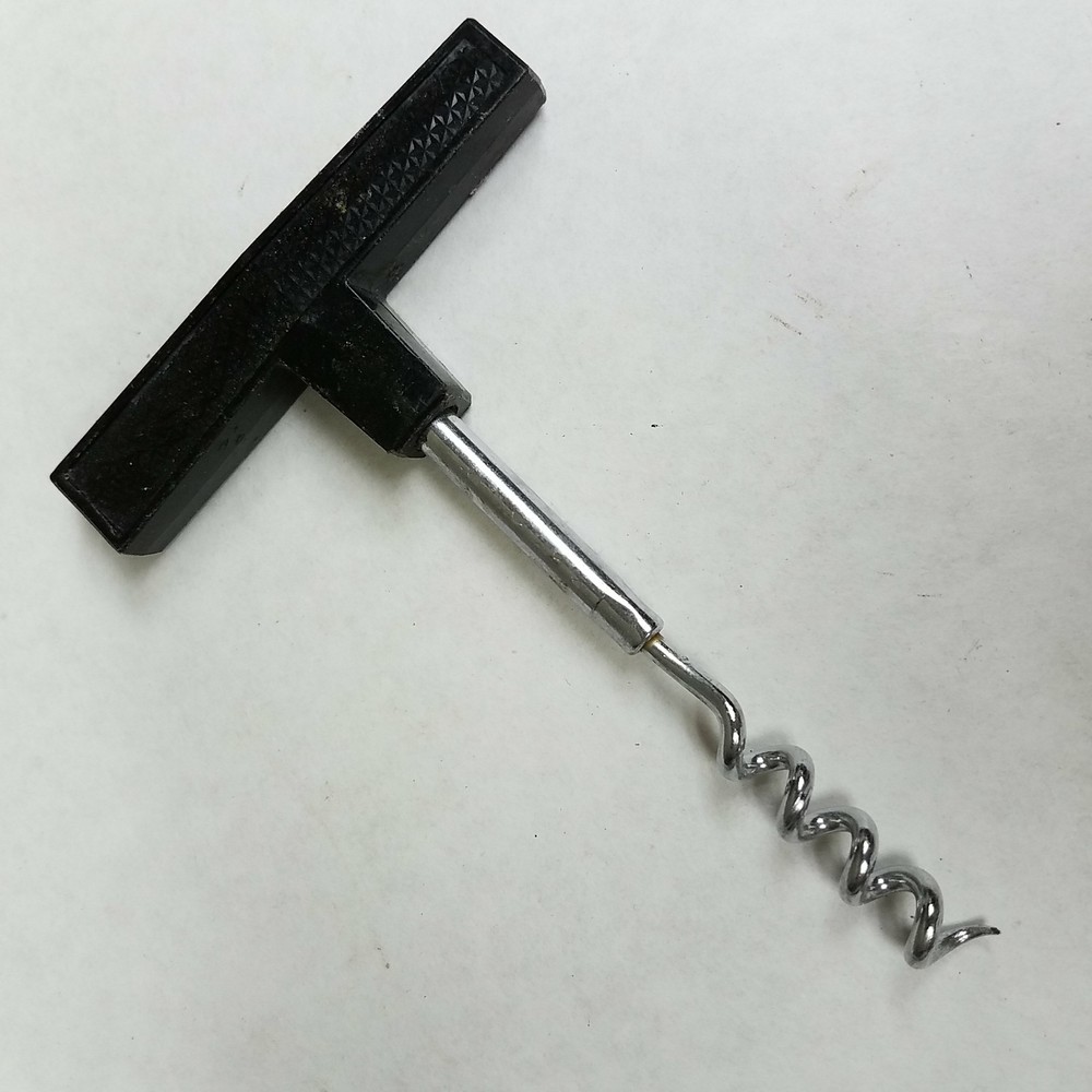 Black Handle Corkscrew