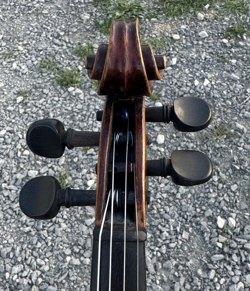 Old Strad model 4/4 Violin