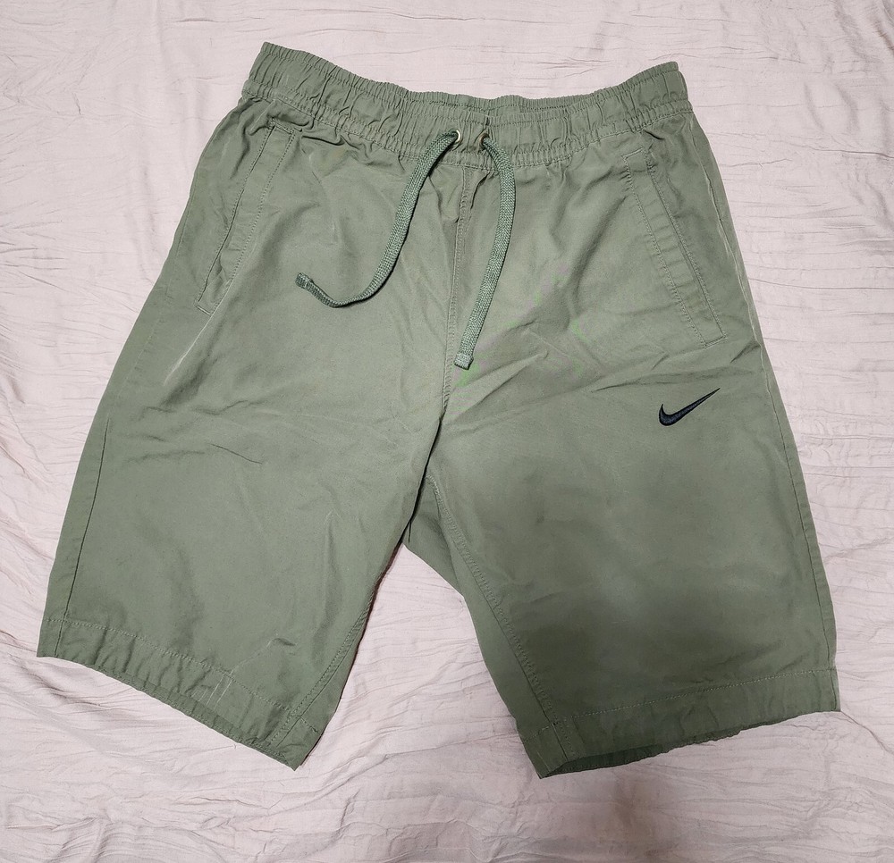 Nike Green Shorts Mens Medium Blue Tag