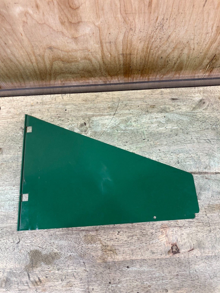 Coleman 413E - Windscreen - Bent on the bottom