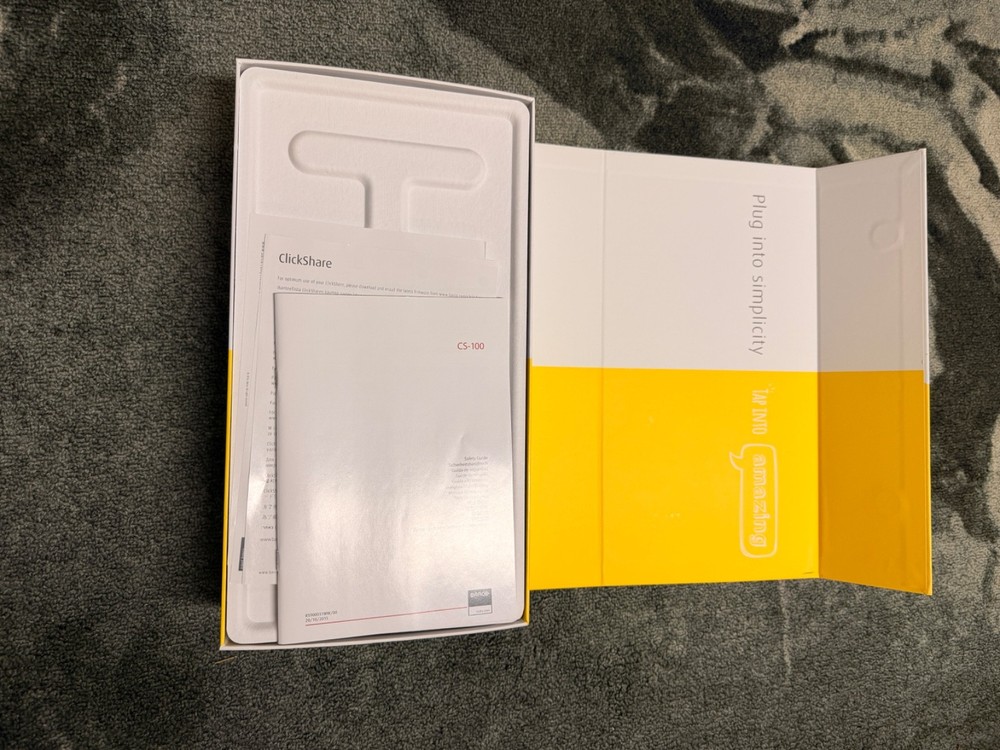 Brand New Barco ClickShare CS-100 Wireless Presentation System Set