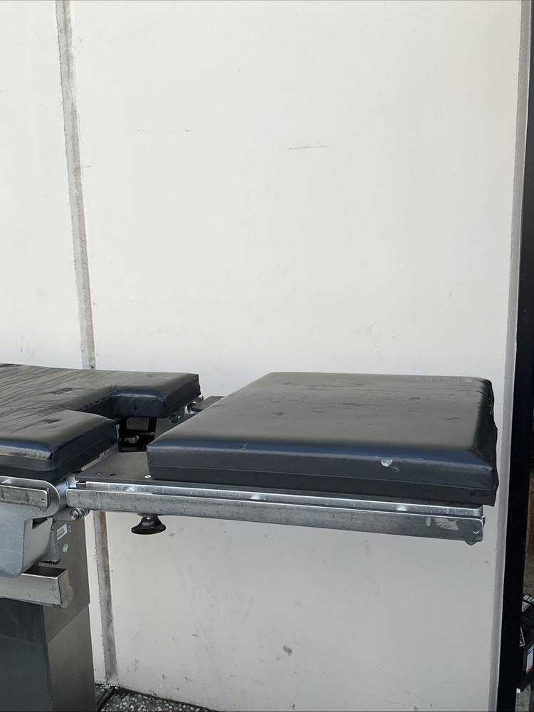 Skytron Elite 3500 Surgical Table Tested