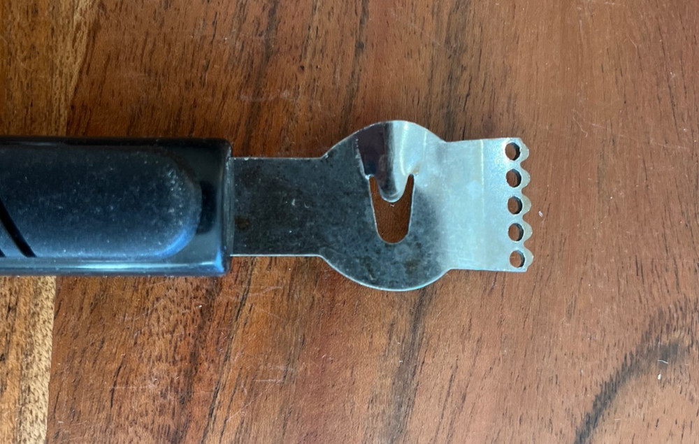 Set of 3 Kitchen Graters – 2 Microplane‑Style Graters + Handheld Zester – EUC