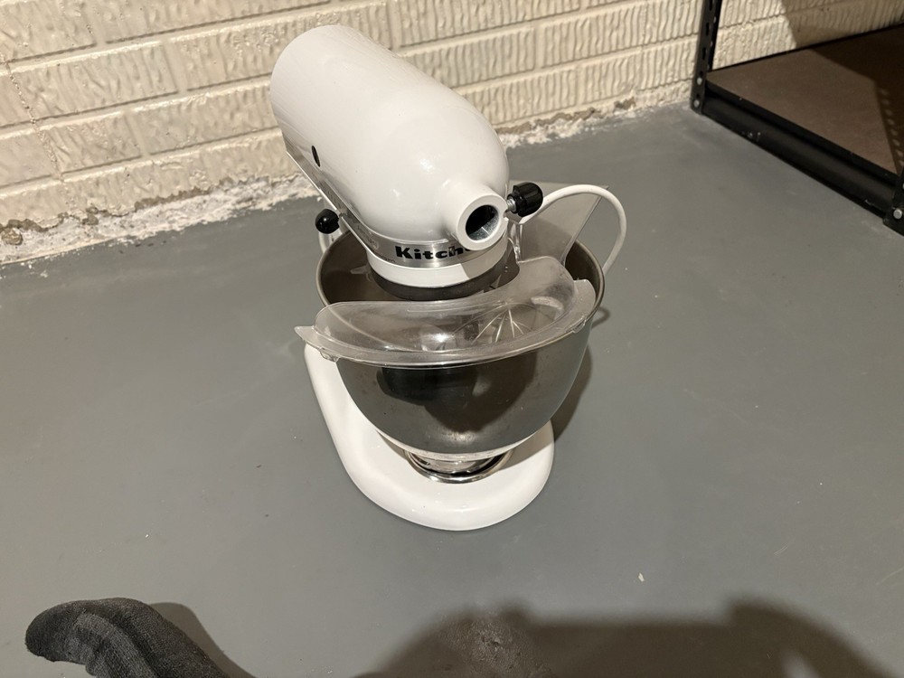 Kitchen Aid Artisan Mixer