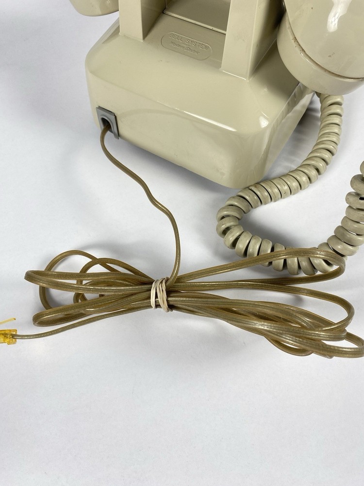 Vtg Western Electric BELL System Beige Push Button Desktop TELEPHONE (Untested)