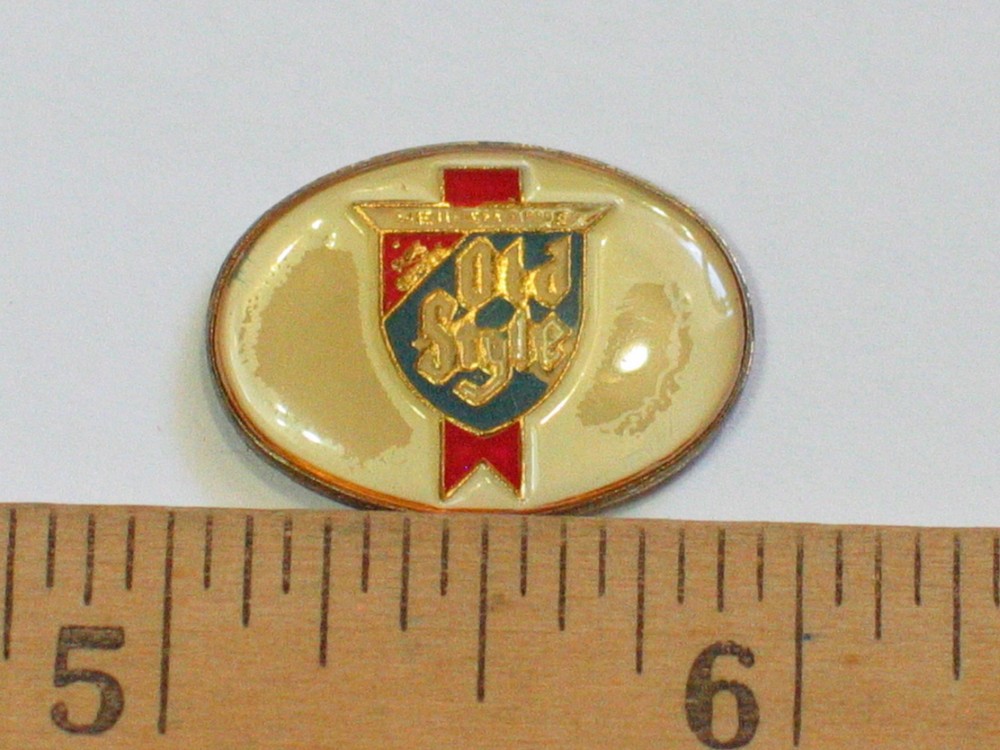 Heileman's Old Style Beer Pin (#2) **