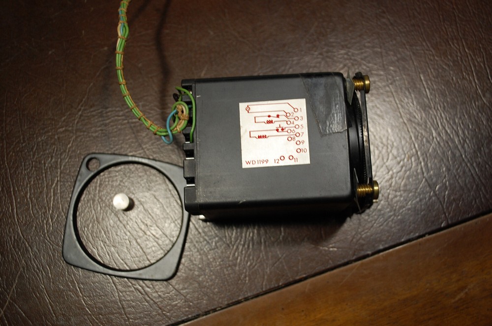 Conrac / Cramer Division 691E-A 60-Sec Timer
