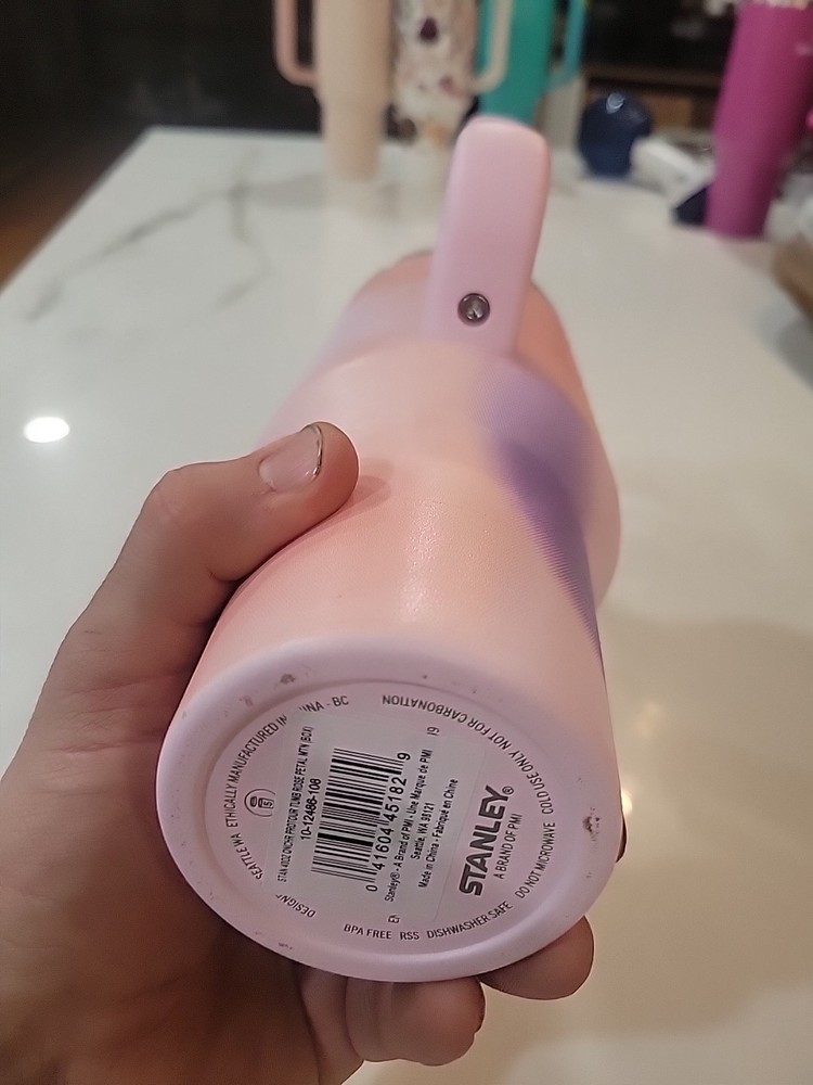 Stanley Rose Petal Motion 40oz Quencher New Frequency