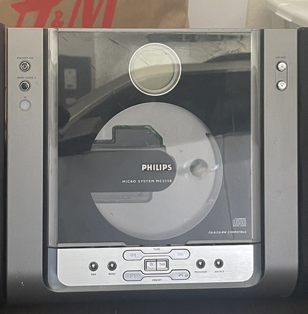 Philips MC235B 37 Micro Shelf Stereo System CD AM/FM Speakers Tested