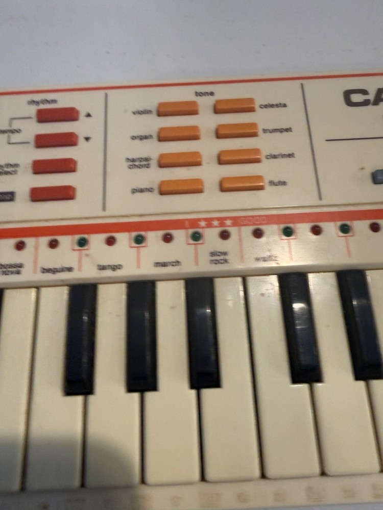 CASIO PT-82 Mini Keyboard Rom World Music Tested and Working!