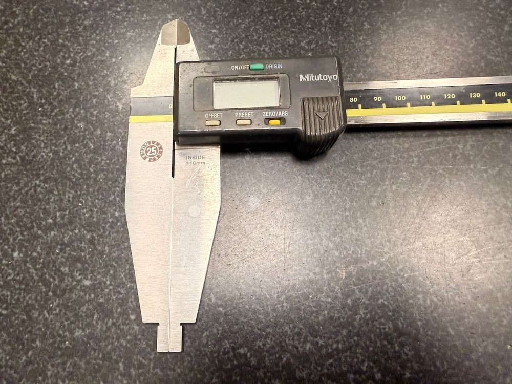 Mitutoyo Lot 4X Digital Calipers ABSOLUTE
