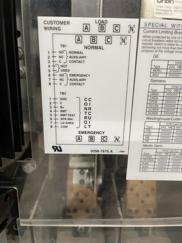 800 Amp Cummins Automatic Transfer Switch - 480v 3 Phase - Nema 3R