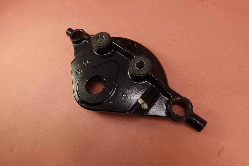 01-06 Harley Davidson Electra Glide FLHTCUI UPPER TRIPLE TREE FORK CLAMP