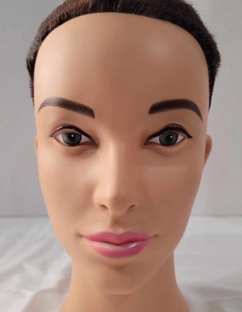 Cosmetology Style Training Mannequin Head