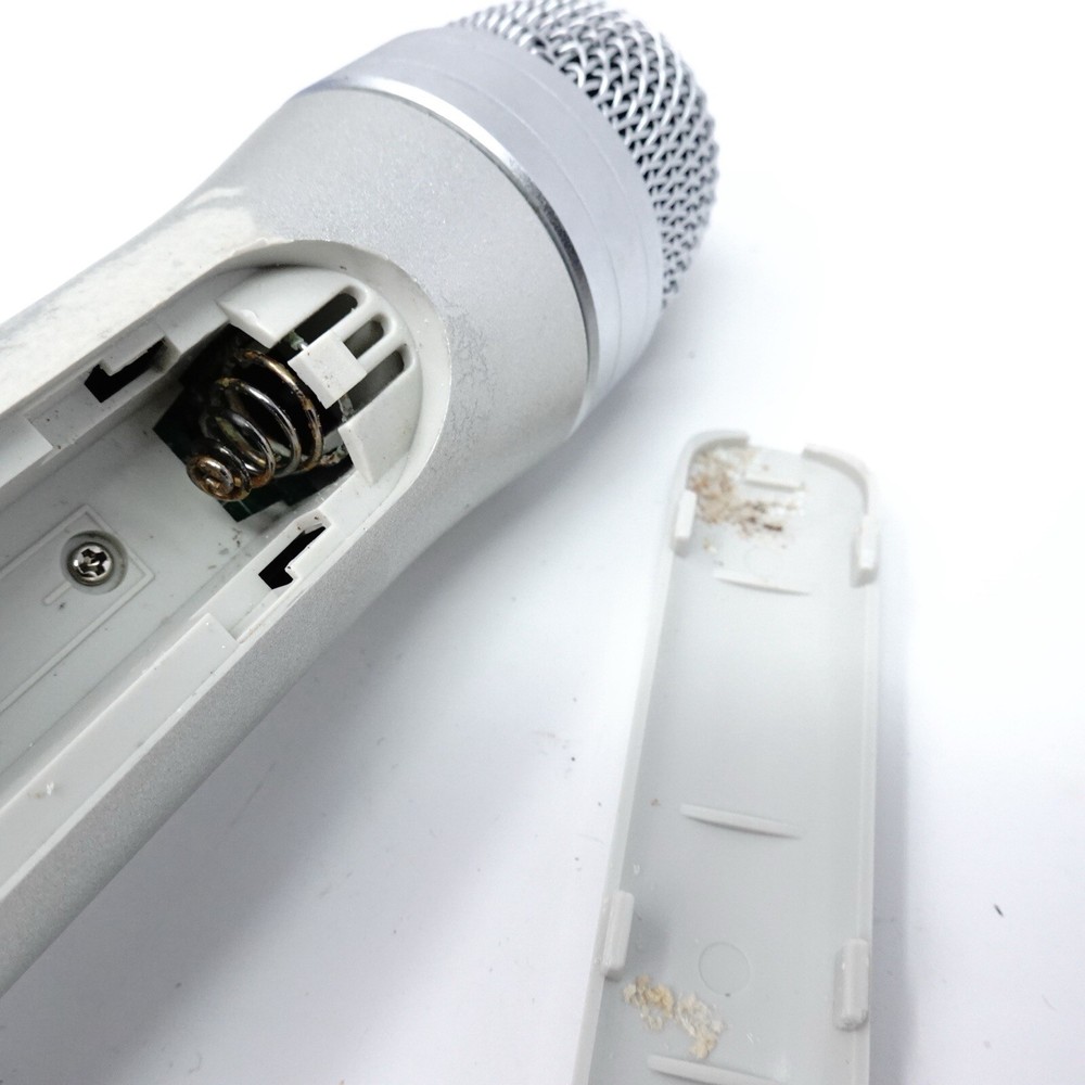 Enter Tech MagicSing Karaoke Microphone + Main Cable + Case + Wireless Mic *READ