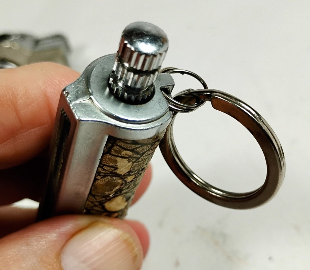 Permanent Metal Match Gift Box, Waterproof Fire Starter Lighter, Flint Keychain