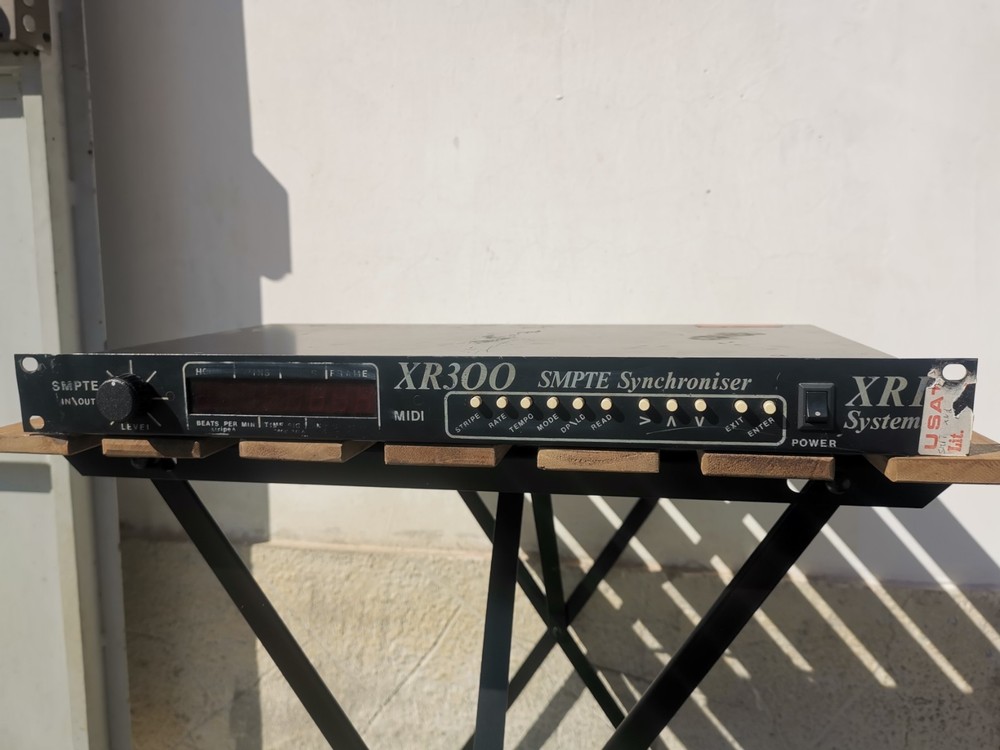 XRI Systems XR300 SMPTE MIDI Synchronizer
