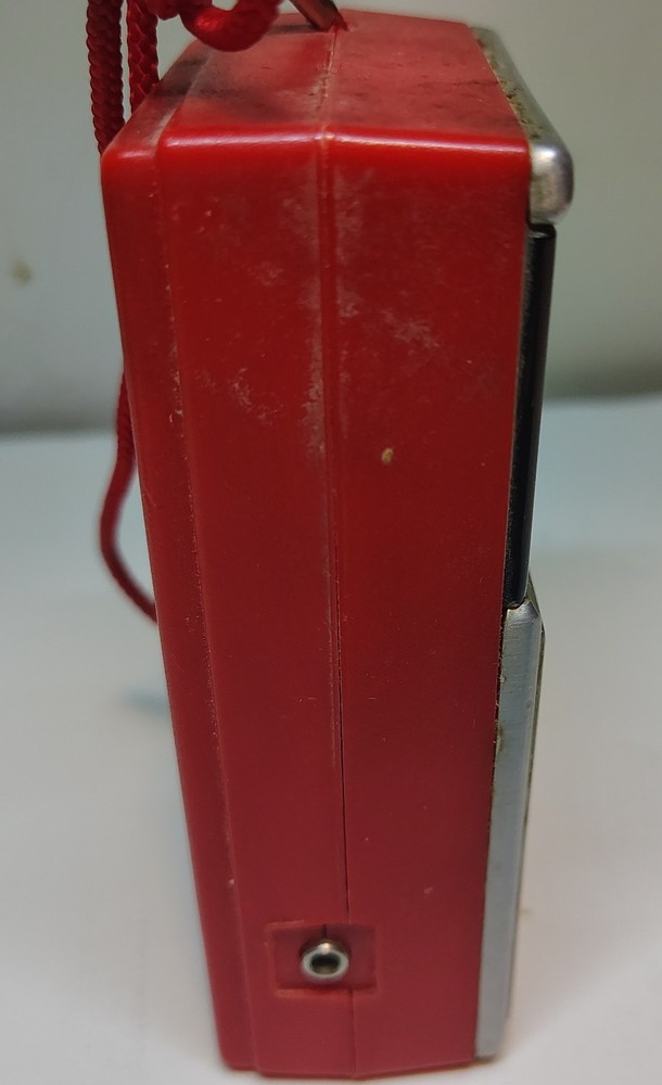 Panasonic RF-506 Transistor Radio Plays Good!