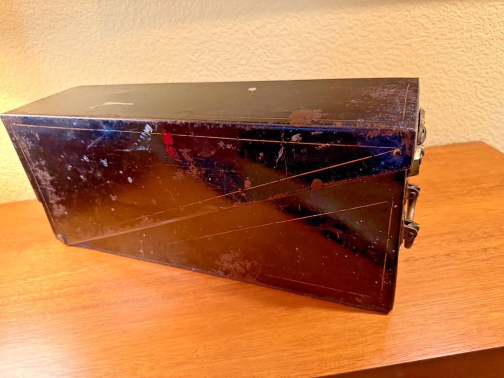 The Landing System Landing Ronning Co. Minnapolis file box strong box