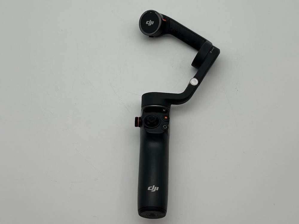DJI Osmo Mobile 6 Smartphone Gimbal Stabilizer