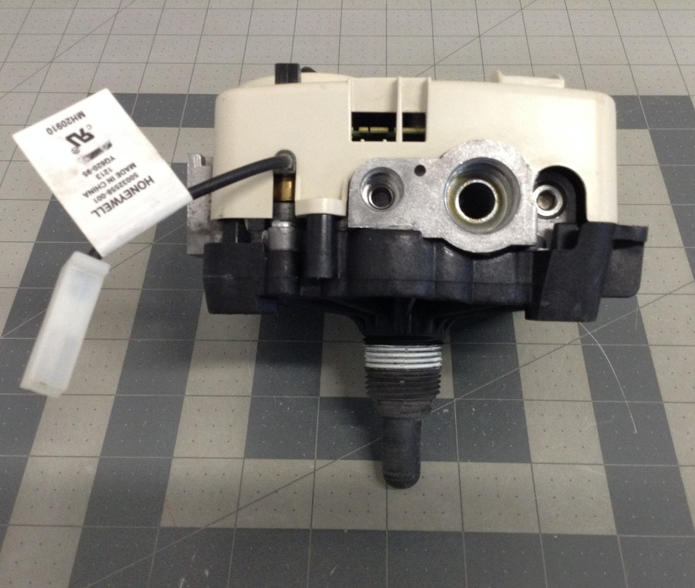 Honeywell Water Heater Gas Valve WV8840B1109