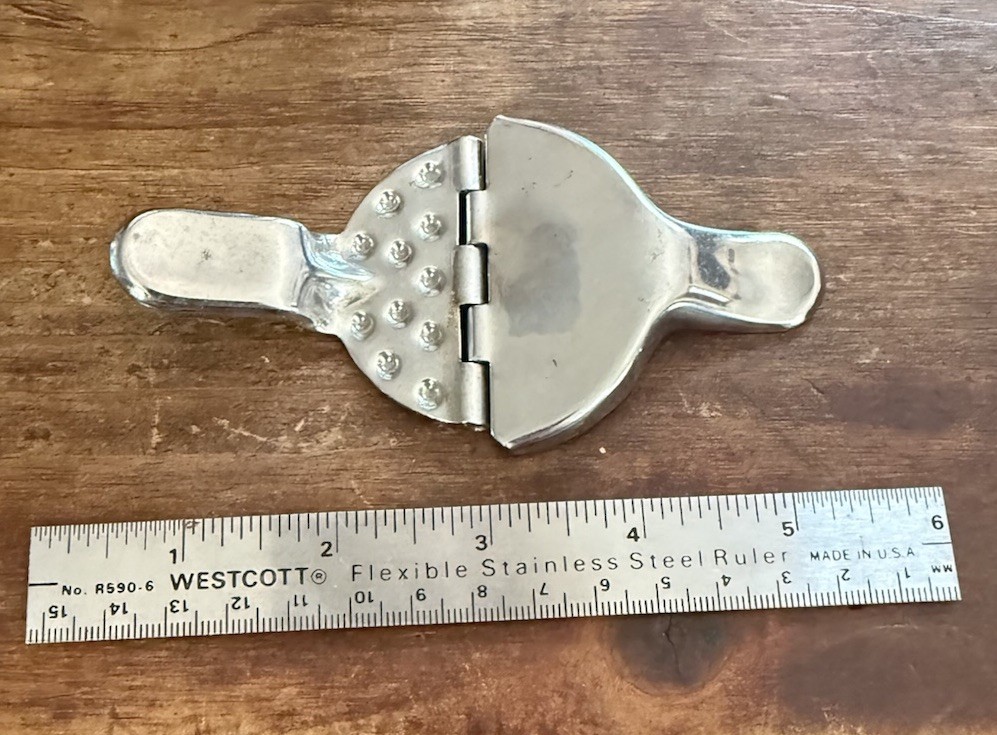 Vintage Lemon Wedge Tea Bag Squeezer press